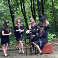 Sesja zdjęciowa stylizowana na lata 20.XX wieku. w ramach Konkursu Wiedzy o Powstaniach Śląskich (7)